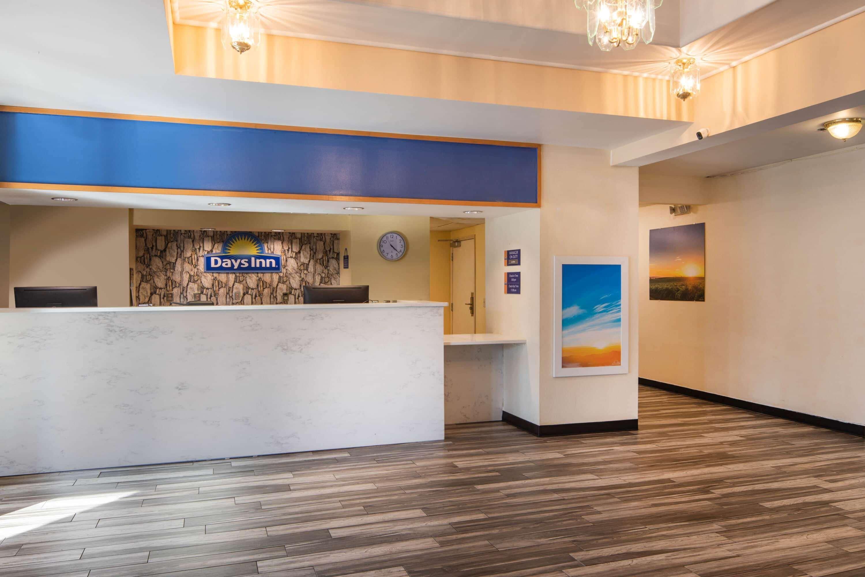 Days Inn By Wyndham Macon I-75 North Exterior photo